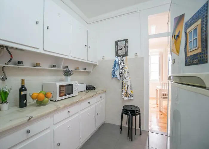 Διαμέρισμα Mouraria 2 Bedroom *