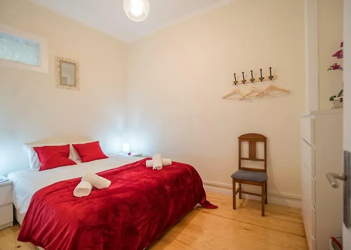 Mouraria 2 Bedroom Διαμέρισμα