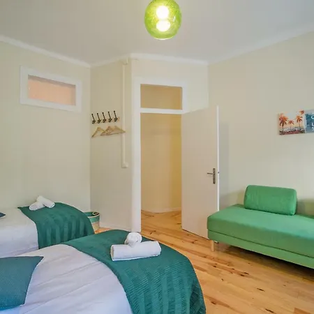 Mouraria 2 Bedroom *