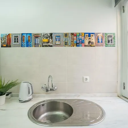 Mouraria 2 Bedroom Lisbon
