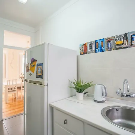 Mouraria 2 Bedroom Lisbon
