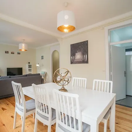 Mouraria 2 Bedroom * Lisbon