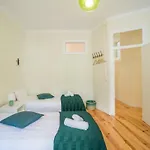 דירה Mouraria 2 Bedroom ליסבון